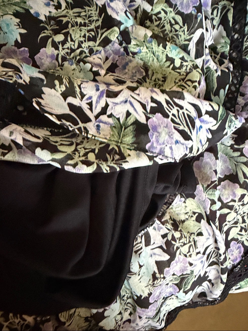 NWT Taylor Floral Smocked Waist Dress Size 10 | Fully Lined Faux Wrap Puff Sleev - Picture 8 of 8